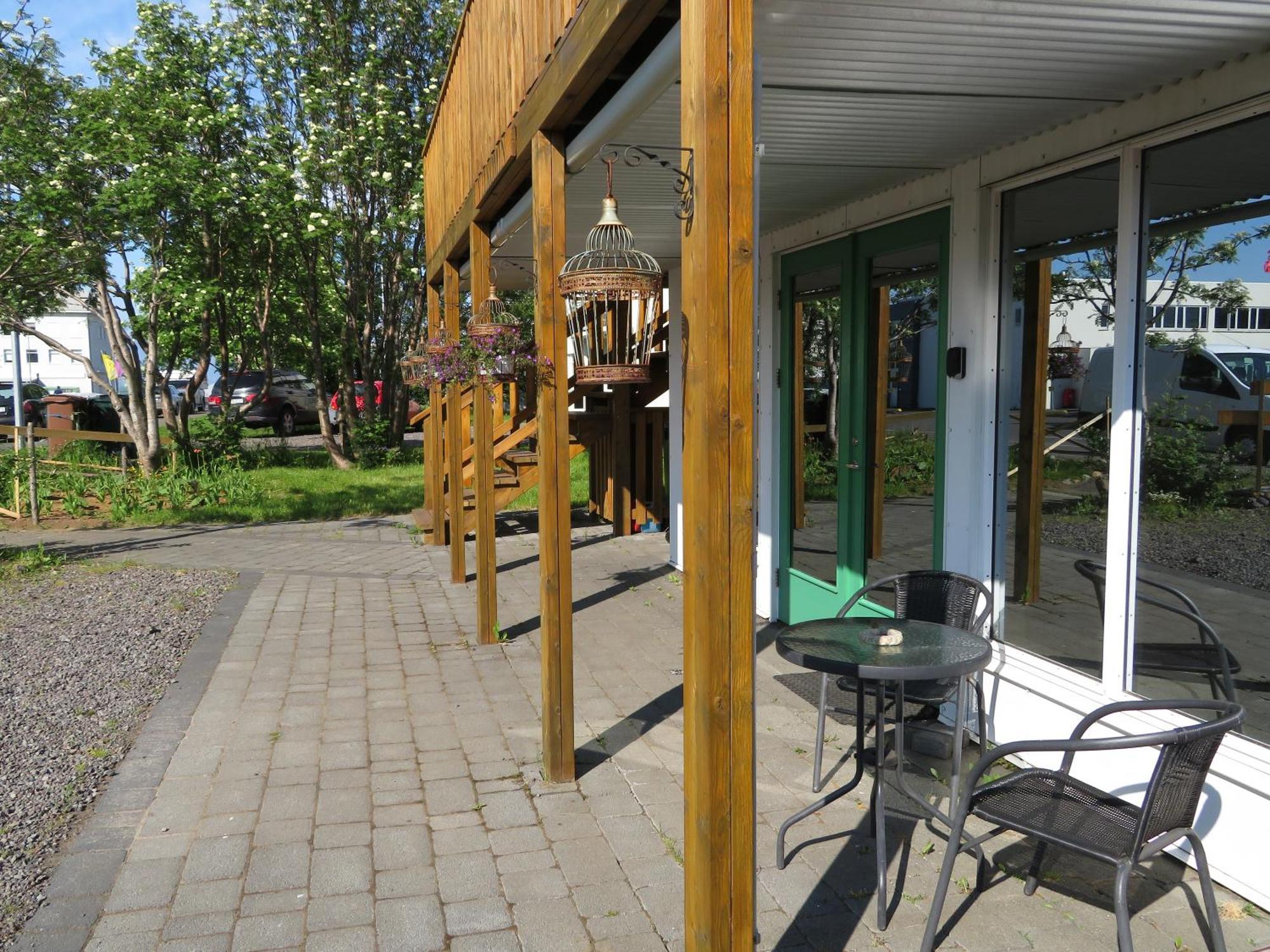 Husavik Green Hostel Exterior foto